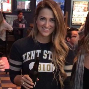 Meet your Posher, Madelaine